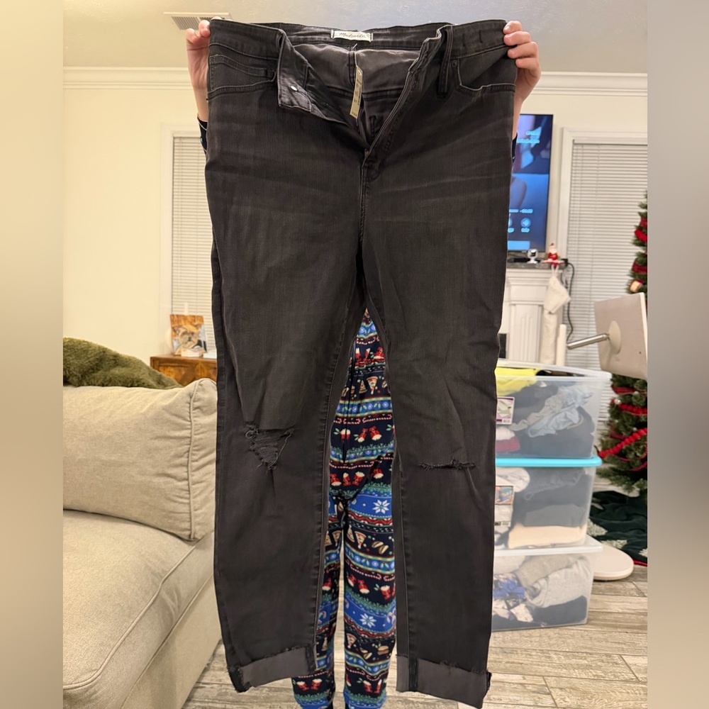 Madewell Black Distressed Skinny Jeans